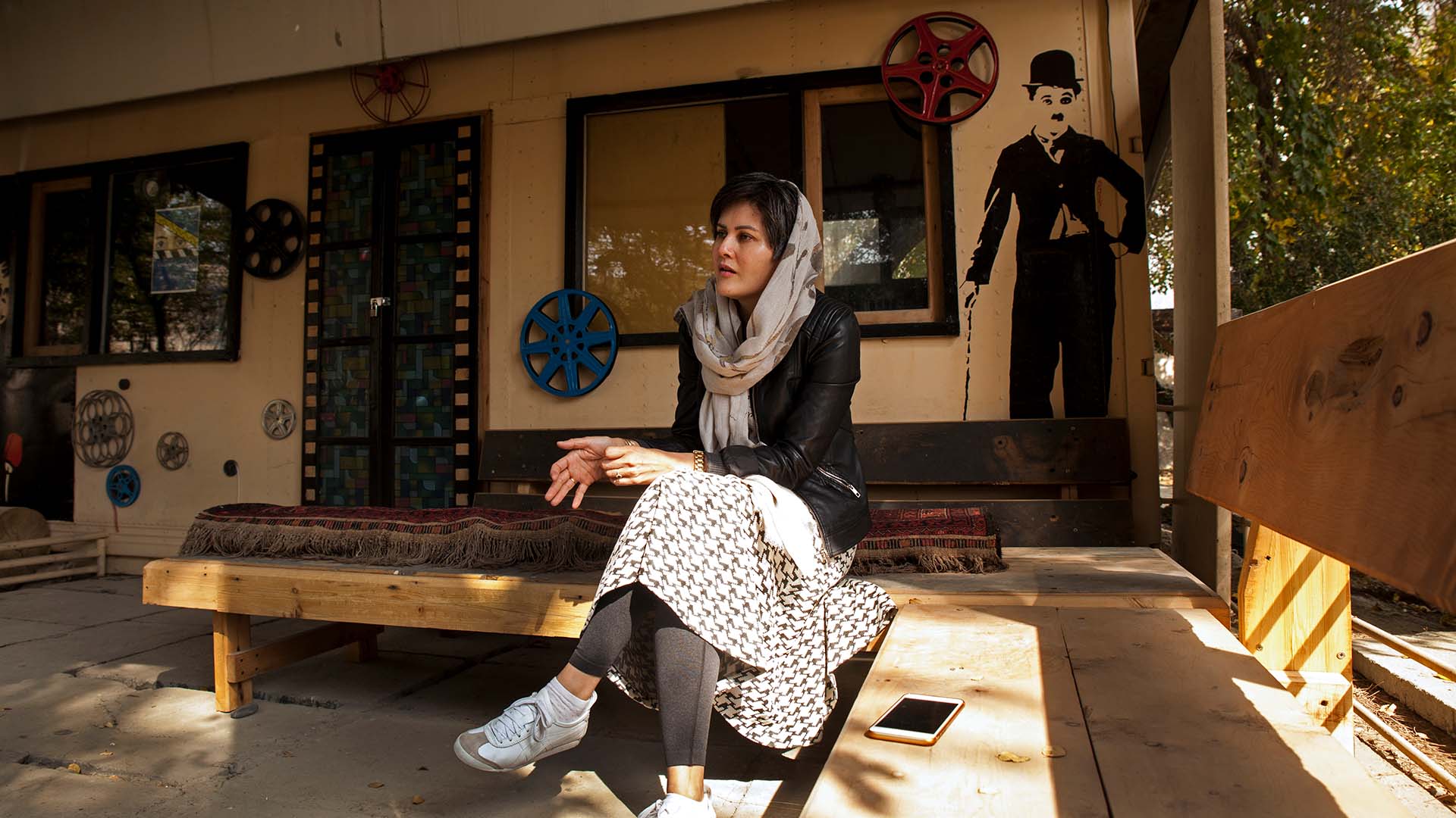 Jak afgańskie kobiety żyją pod władzą Talibów?