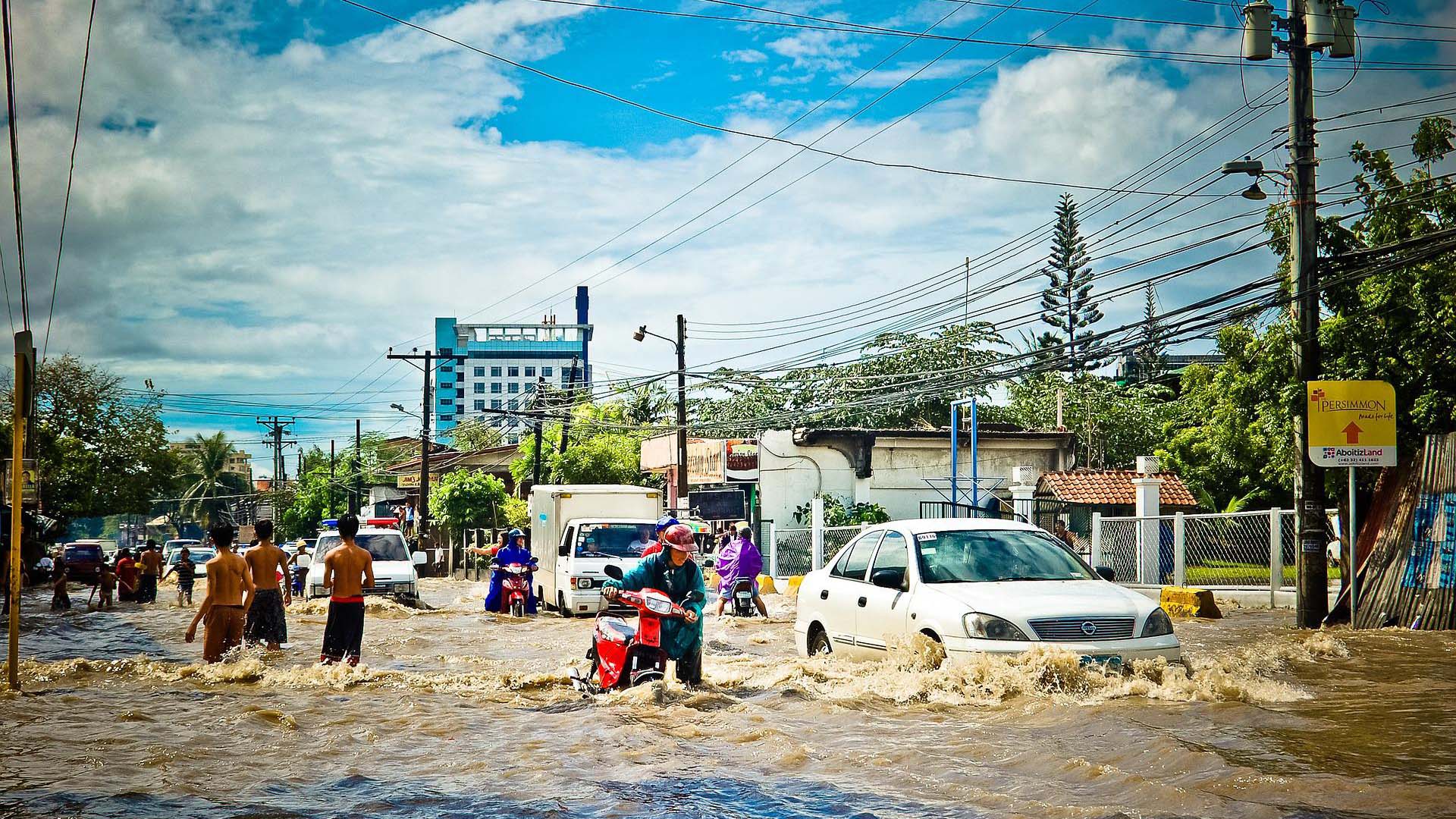 Wielkie powodzie w Pakistanie. Kraj tonie.